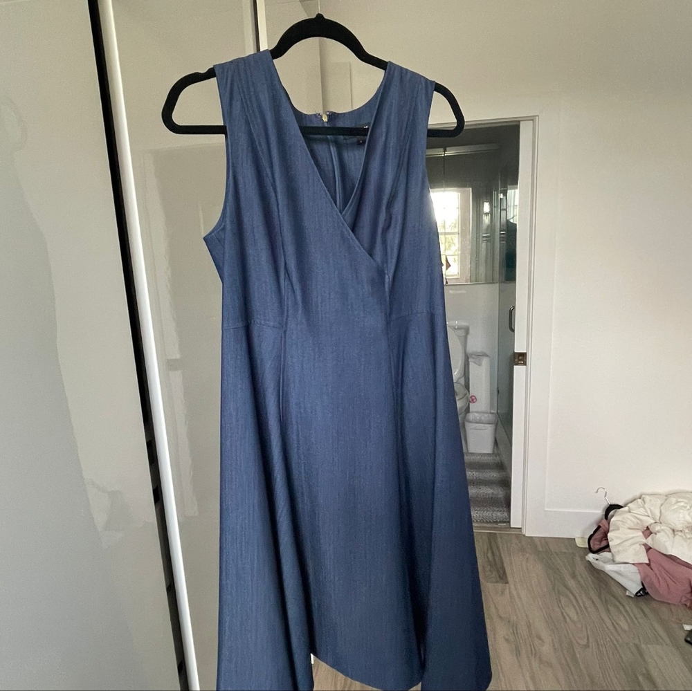 DKNY chambray dress like new size 12